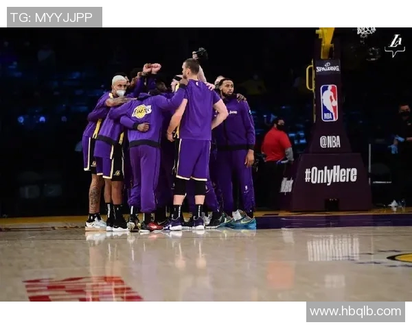 上海篮球队在选拔赛中以99分稳居积分榜首位